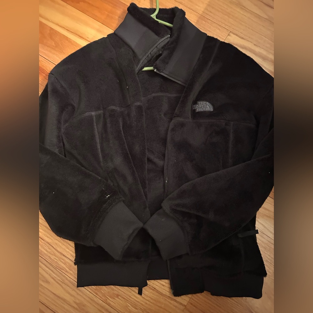 The North Face Women's Black Performance Jacket